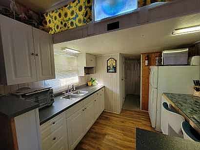 5th image of 4264 Gulfview Ave