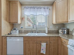 Spacious 3-Bedroom Townhouses in a Gated Community located in Rancho Cordova, CA, Sacramento, CA 95827