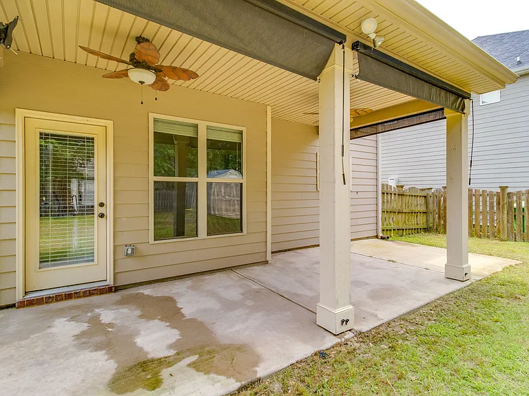 609 Angel Oak Ln — Photo 35