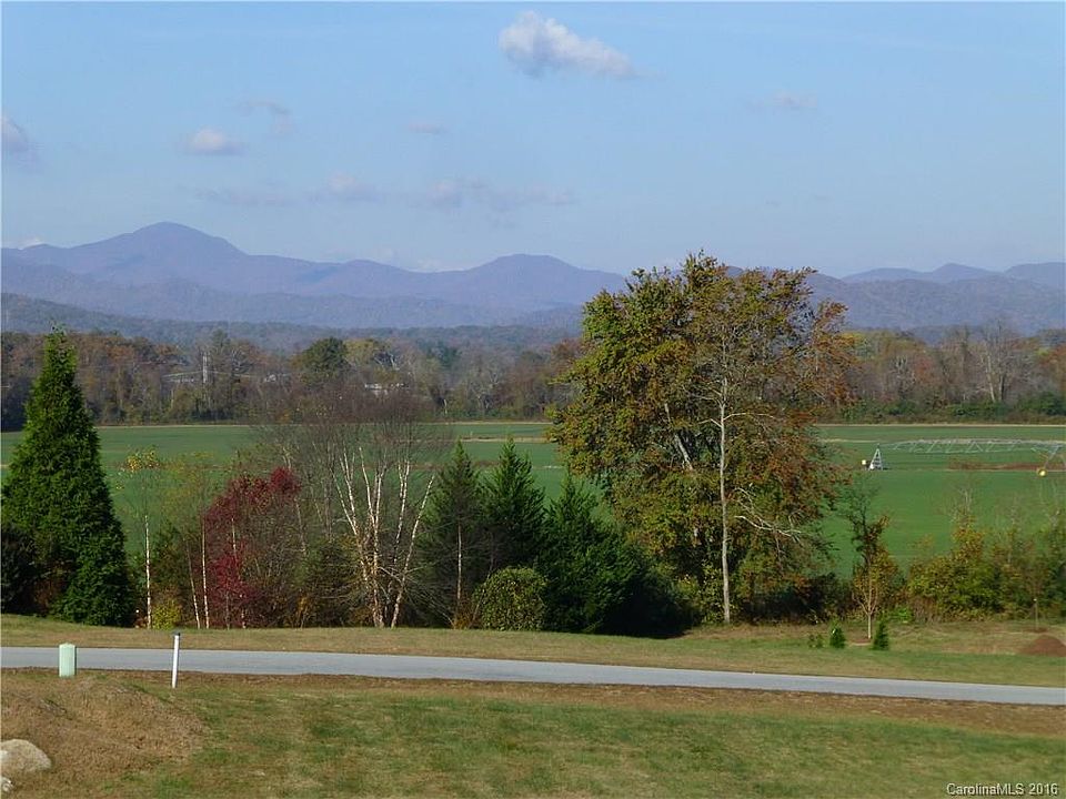 1st image of 412 Ridgeview Hill Dr #25