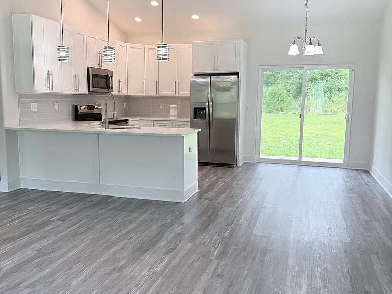 269 Bonita Dr — Photo 3