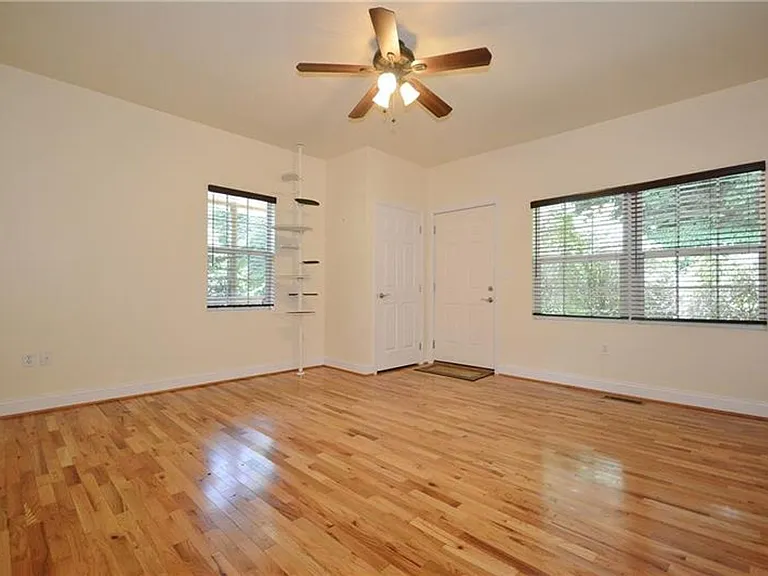 5007 Thoms Run Rd — Photo 5