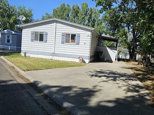 5 King Arthur Dr, Billings, MT 59105
