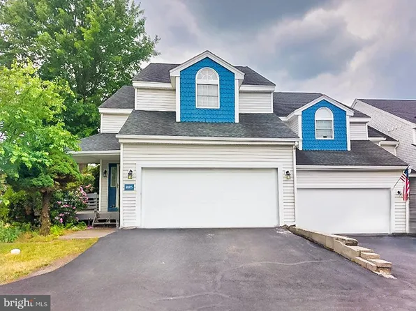 4005 Milford Landing Dr, Milford, PA 18337