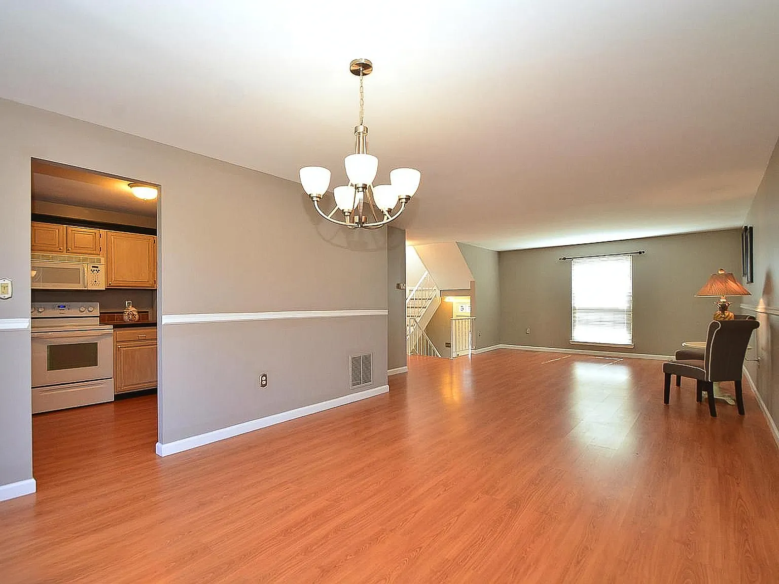5036 Hilltop Acres Rd — Photo 2