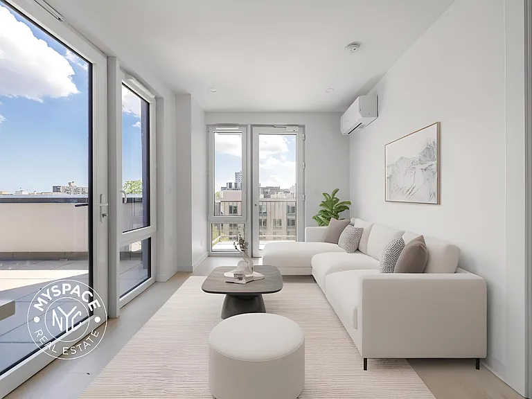 1499 Bedford Ave #7C — Photo 1