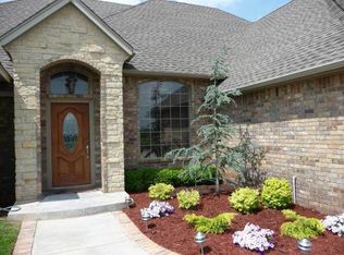 3001 Summit Crossing Pkwy, Norman, OK 73071