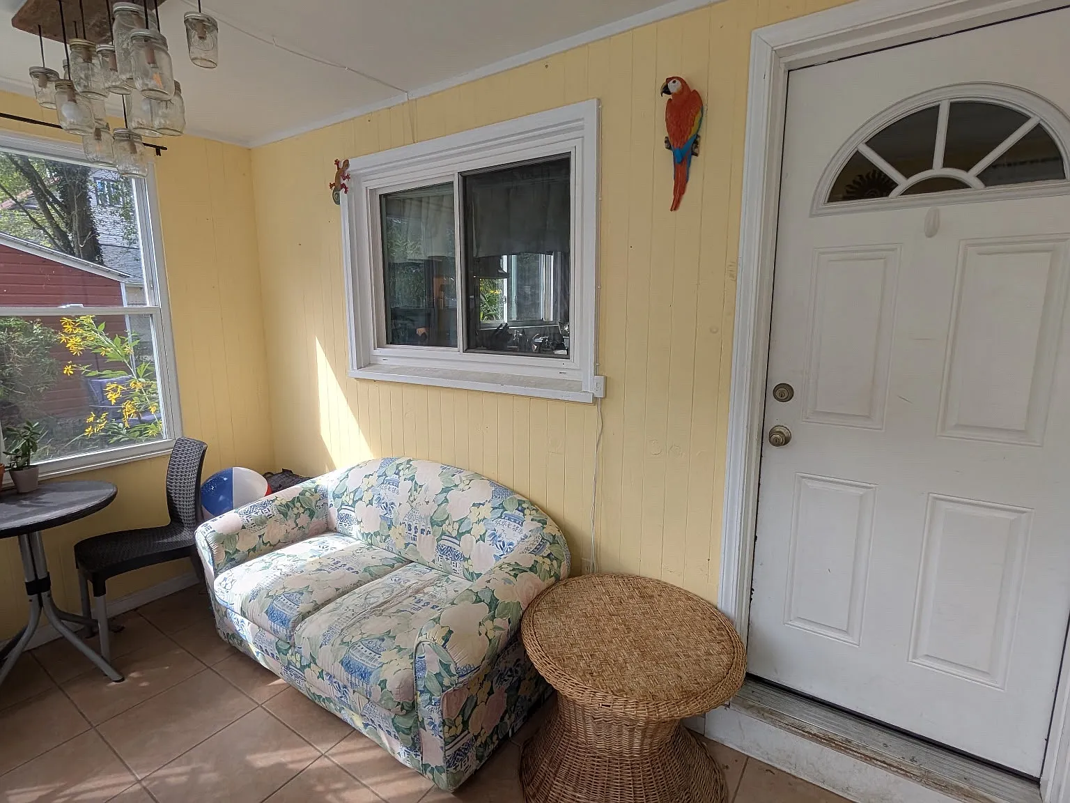3 bed, 1058 sqft, $2,250 — Photo 3