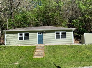 21667 Main St, Reeds Spring, MO 65737