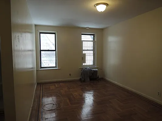 Rented by Lang Realty LLC | media 12