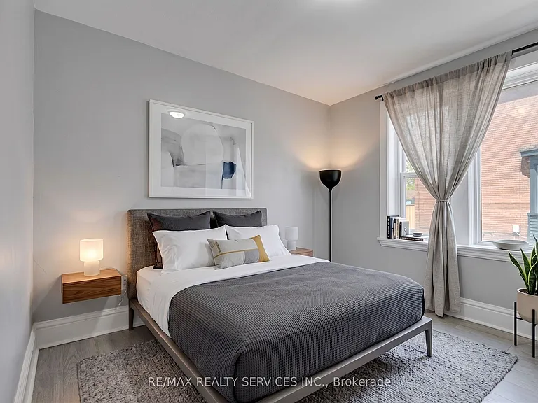 5 Fairholt Rd N #8 — Photo 12