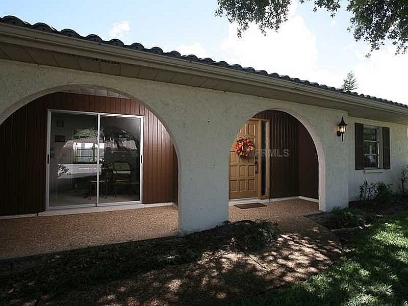1st image of 415 Giovanni Dr
