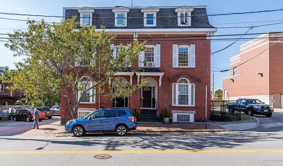 1 bed, 750 sqft, $1,985 — Photo 4