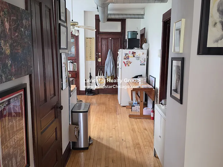 2247 W Medill Ave #1F — Photo 3