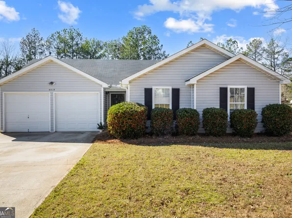 4419 White Rd, Douglasville, GA 30135