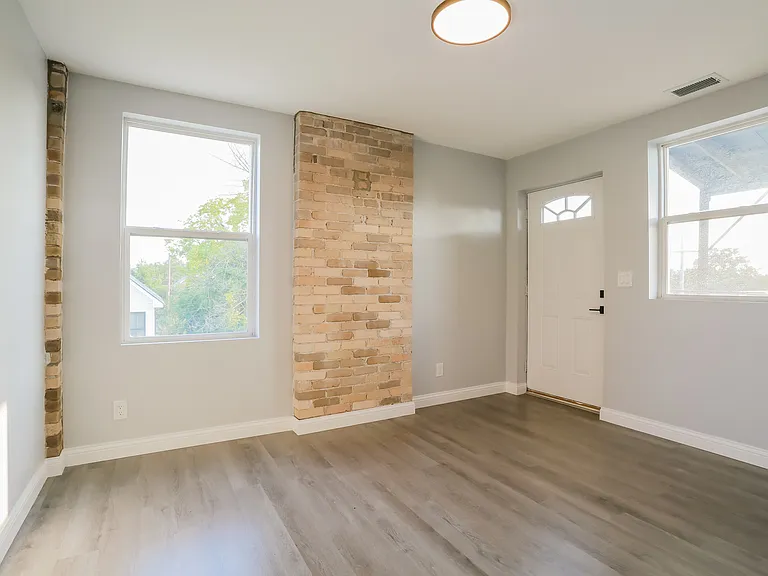 143 Sherman Ave #301 — Photo 7