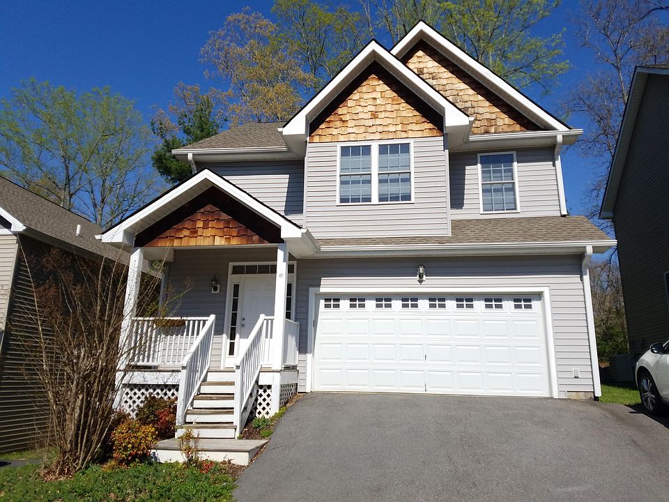 1st image of 42 Winterwind Dr