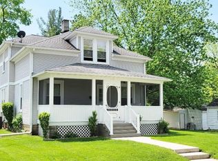 116 13th St, Winona Lake, IN 46590