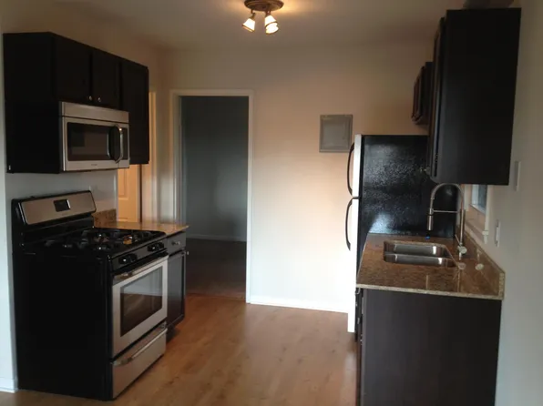 1427 Marshall St NE, Minneapolis, MN 55413