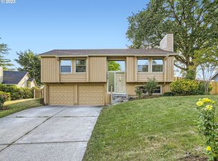 15706 NE 25th Ave, Vancouver, WA 98686