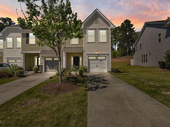 2120 Junewood Ln, Morrisville, NC 27560