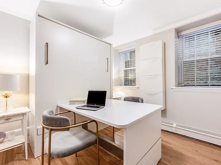 45 1/2 Garden St #45H — Photo 16