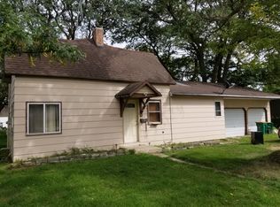 444 Howard Ave, Woden, IA 50484