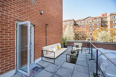 Rented by Rhona Realty