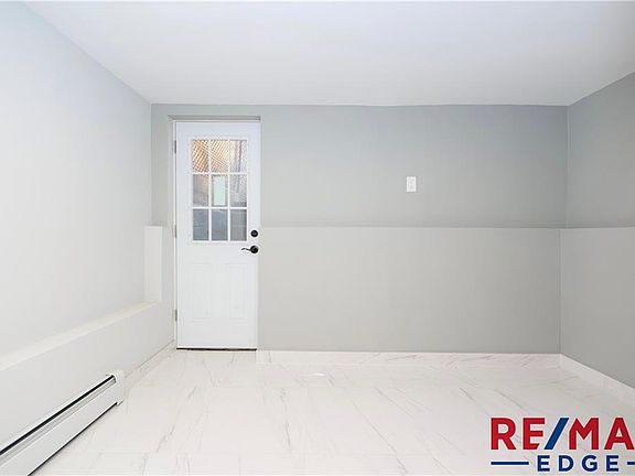 3rd image of 125 Bay 23 St