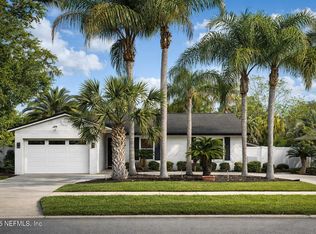 11654 Lake Ride Dr, Jacksonville, FL 32223