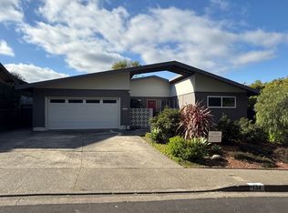 134 Endeavor Dr, Corte Madera, CA