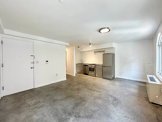 Rented by Oxford Property Group | media 16