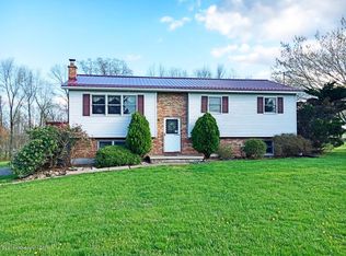 29 Weslend Ave, Sweet Valley, PA 18656