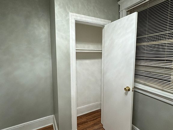 2nd image of 6721 49th Ave Floor 2