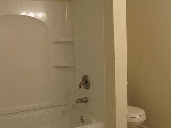 4th image of 1372 W Ocean View Ave APT 211