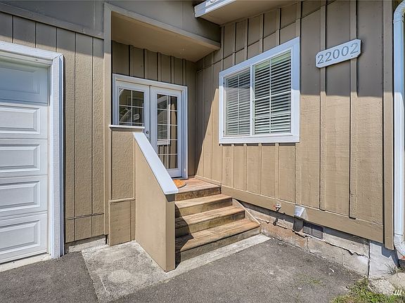 3rd image of 22002 93rd Ave S