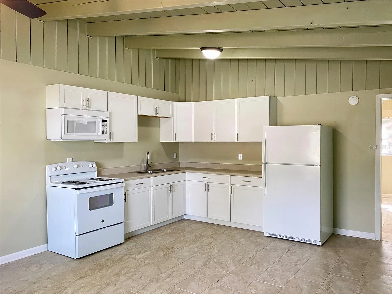 1 bed, 578 sqft, $1,100 — Photo 4