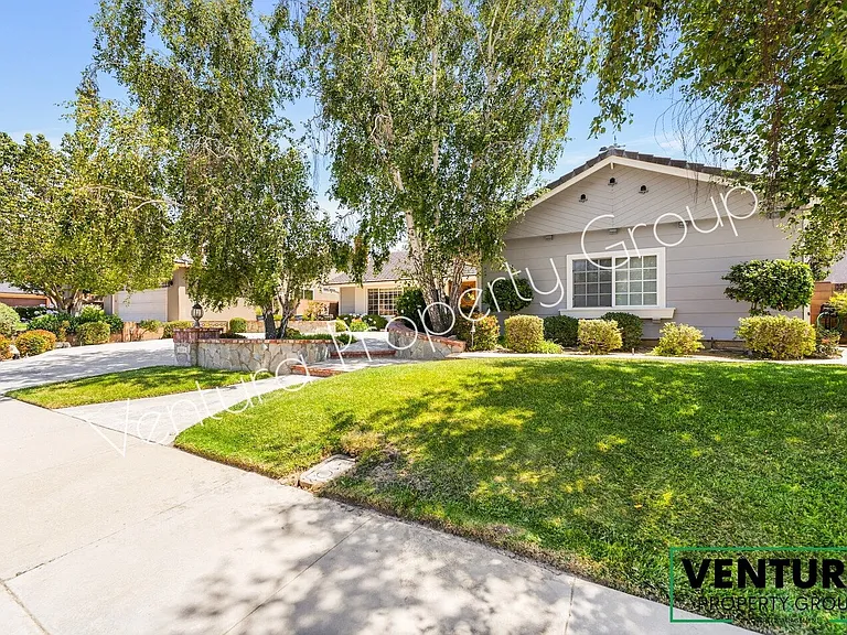 5854 E Fasley Ave — Photo 2