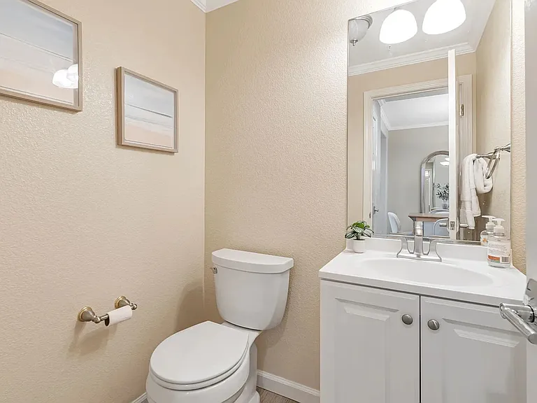 415 Camille Cir #14 — Photo 20