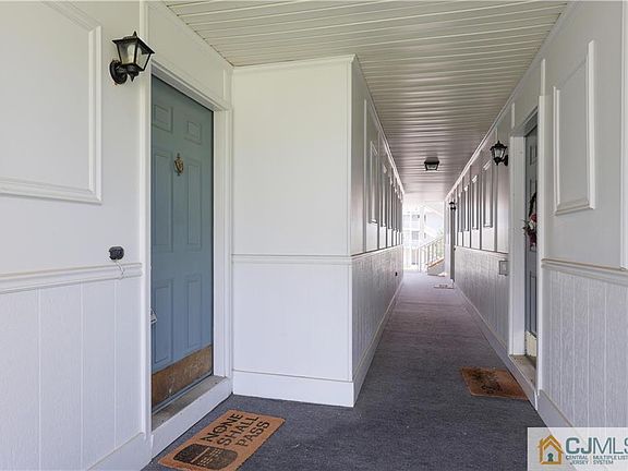 3rd image of 464 Northam Dr