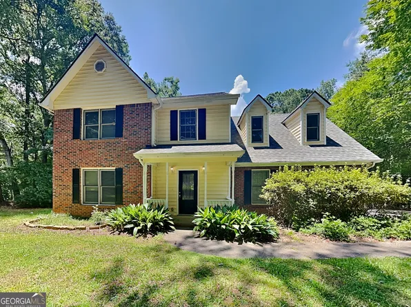 145 Bryson Ln, Fayetteville, GA 30215