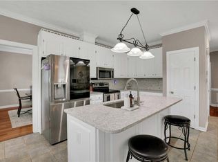 107 Runaway Ln, Yorktown, VA