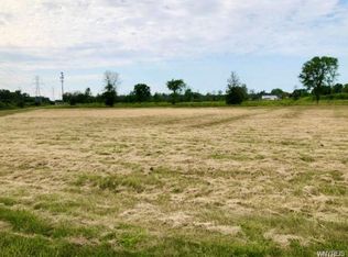 2031 Bedell Rd, Grand Island, NY 14072