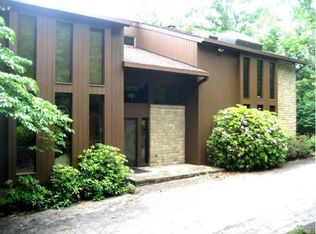 2145 Ridge Dr, Mars, PA 16046