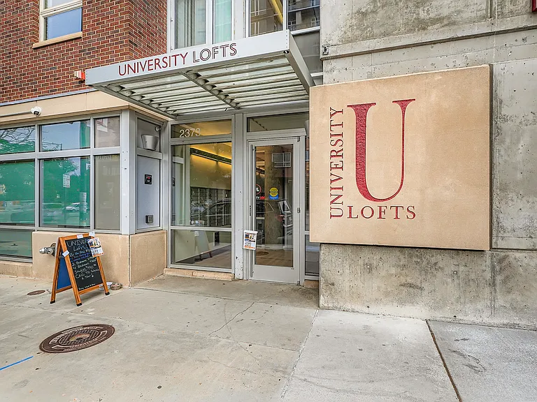 University Lofts — Photo 28