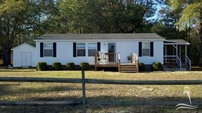 1st image of 977 Forest Way NE