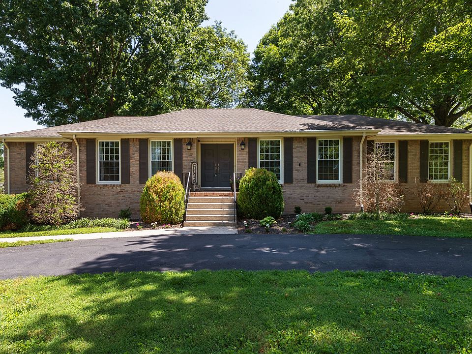 1st image of 2210 Riverview Dr