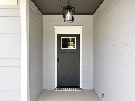 3rd image of 109 Shumard Ct