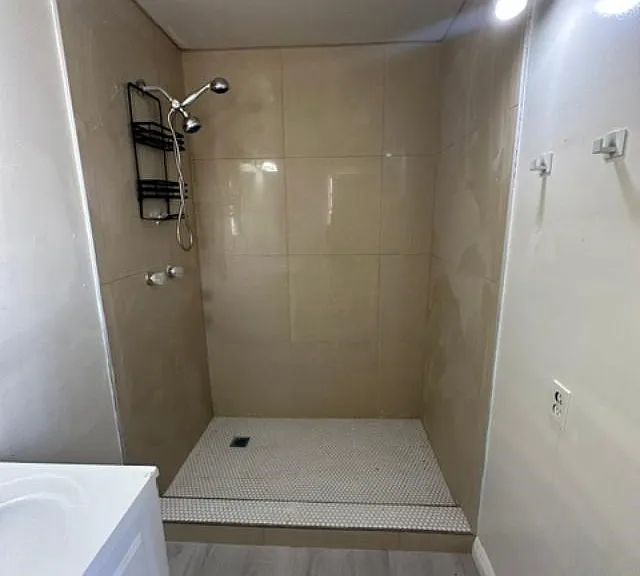 451 W Yermo Rd #B — Photo 5