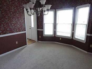 4th image of 803 Duncombe Ln